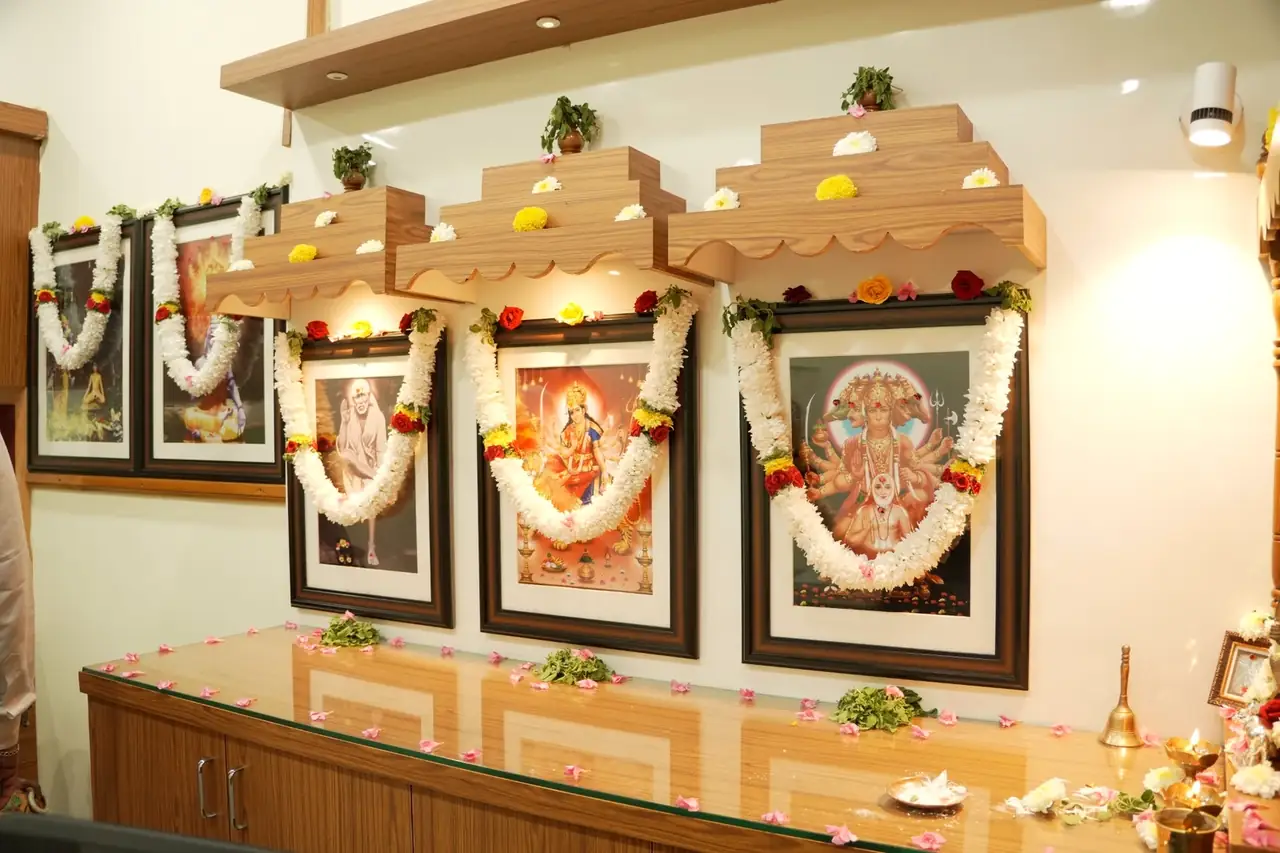 Shrine at Om Hanuman Astrology